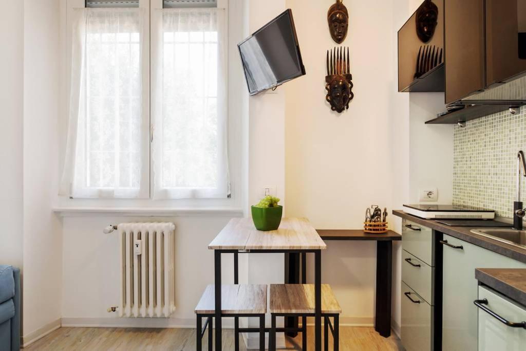 ℒovely & ℰlegant Studio Next To Duomo/Missori Milano Dış mekan fotoğraf