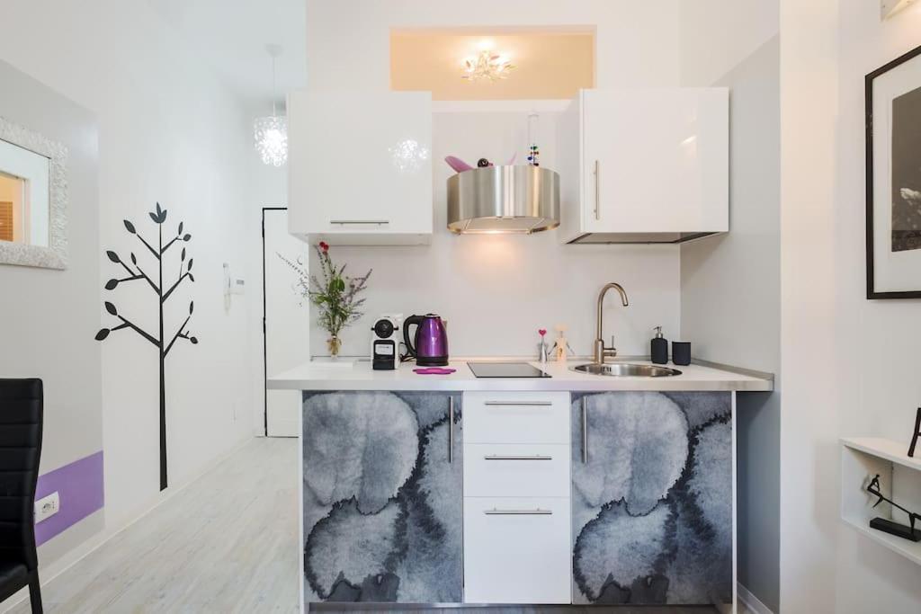 ℒovely & ℰlegant Studio Next To Duomo/Missori Milano Dış mekan fotoğraf