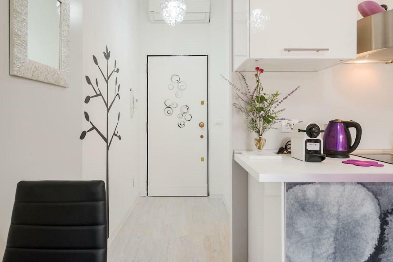 ℒovely & ℰlegant Studio Next To Duomo/Missori Milano Dış mekan fotoğraf