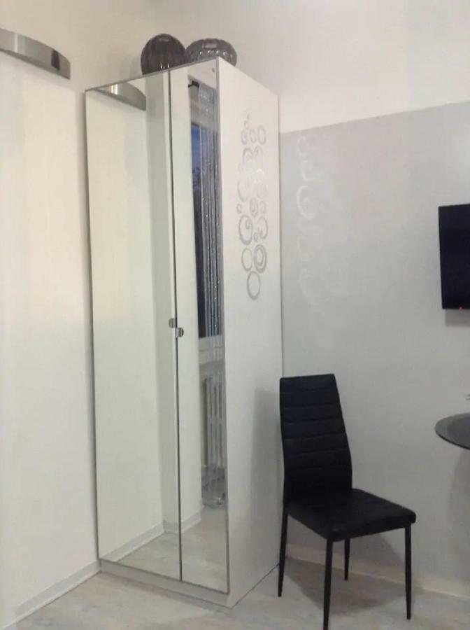 ℒovely & ℰlegant Studio Next To Duomo/Missori Milano Dış mekan fotoğraf