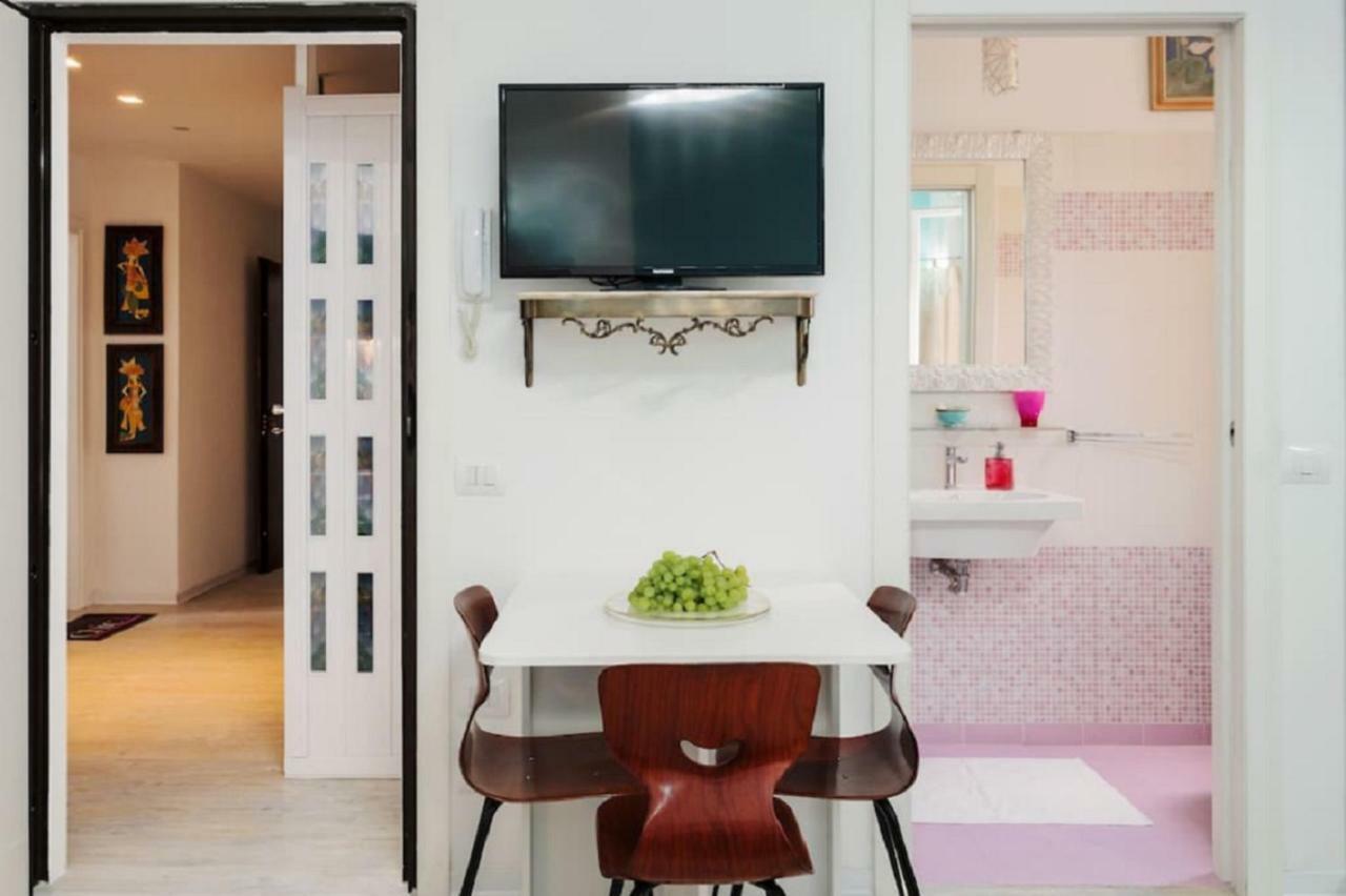 ℒovely & ℰlegant Studio Next To Duomo/Missori Milano Dış mekan fotoğraf