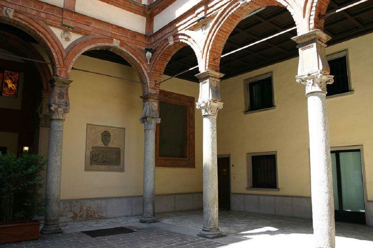 ℒovely & ℰlegant Studio Next To Duomo/Missori Milano Dış mekan fotoğraf
